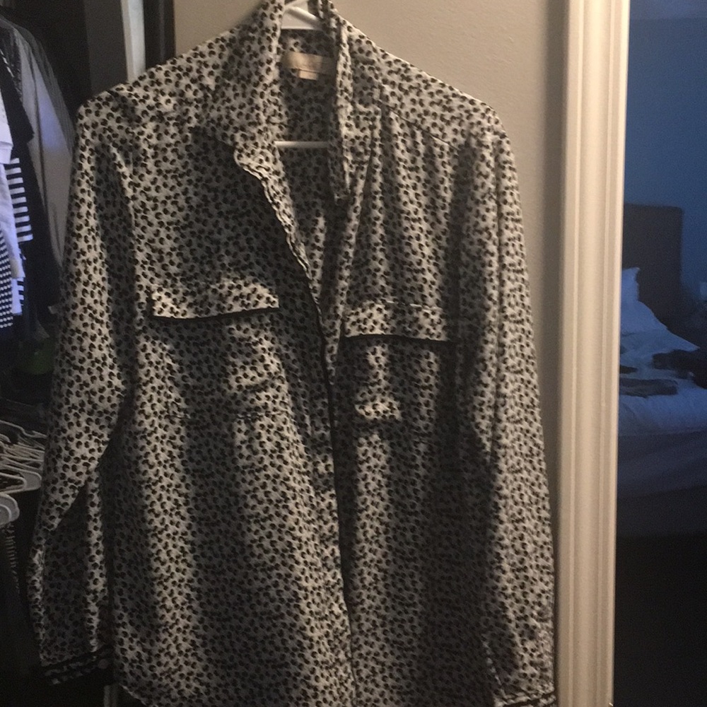 Lift pajama style blouse